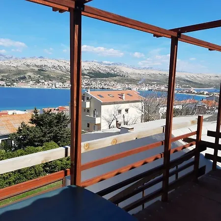 With Parking Space Pag - 21220 Διαμέρισμα