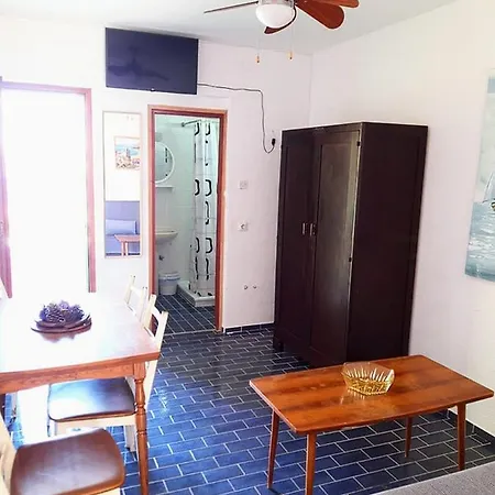 With Parking Space Pag - 21220 * Pag Town